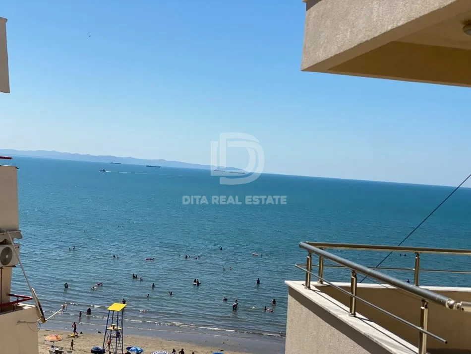 QIRA APARTAMENT 1+1 PLAZH VIJE E PARE ME DETIN 400 EURO