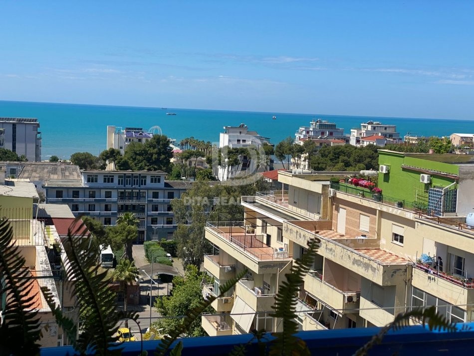 SHITET SUPER PAPAFINGO 2+1+2 PAMJE DETI PLAZH DURRES 145000
