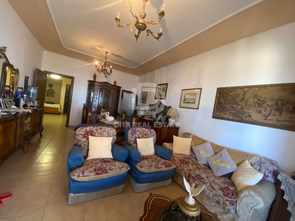 SHITET SUPER PAPAFINGO 2+1+2 PAMJE DETI PLAZH DURRES 145000