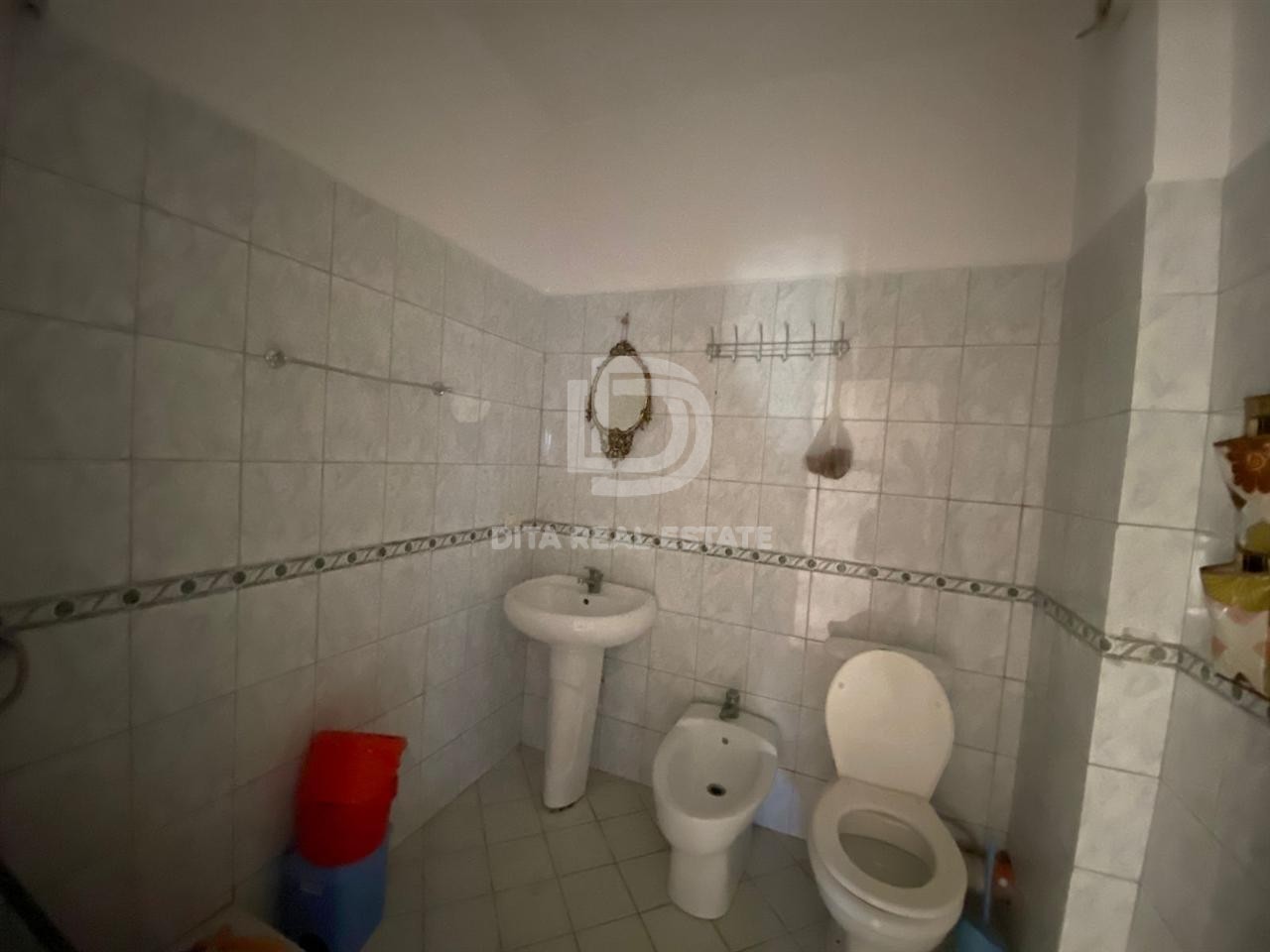 SHITET APARTAMENT 3+1+2 PAMJE DETI, RROTA KUQE PLAZH 160.000