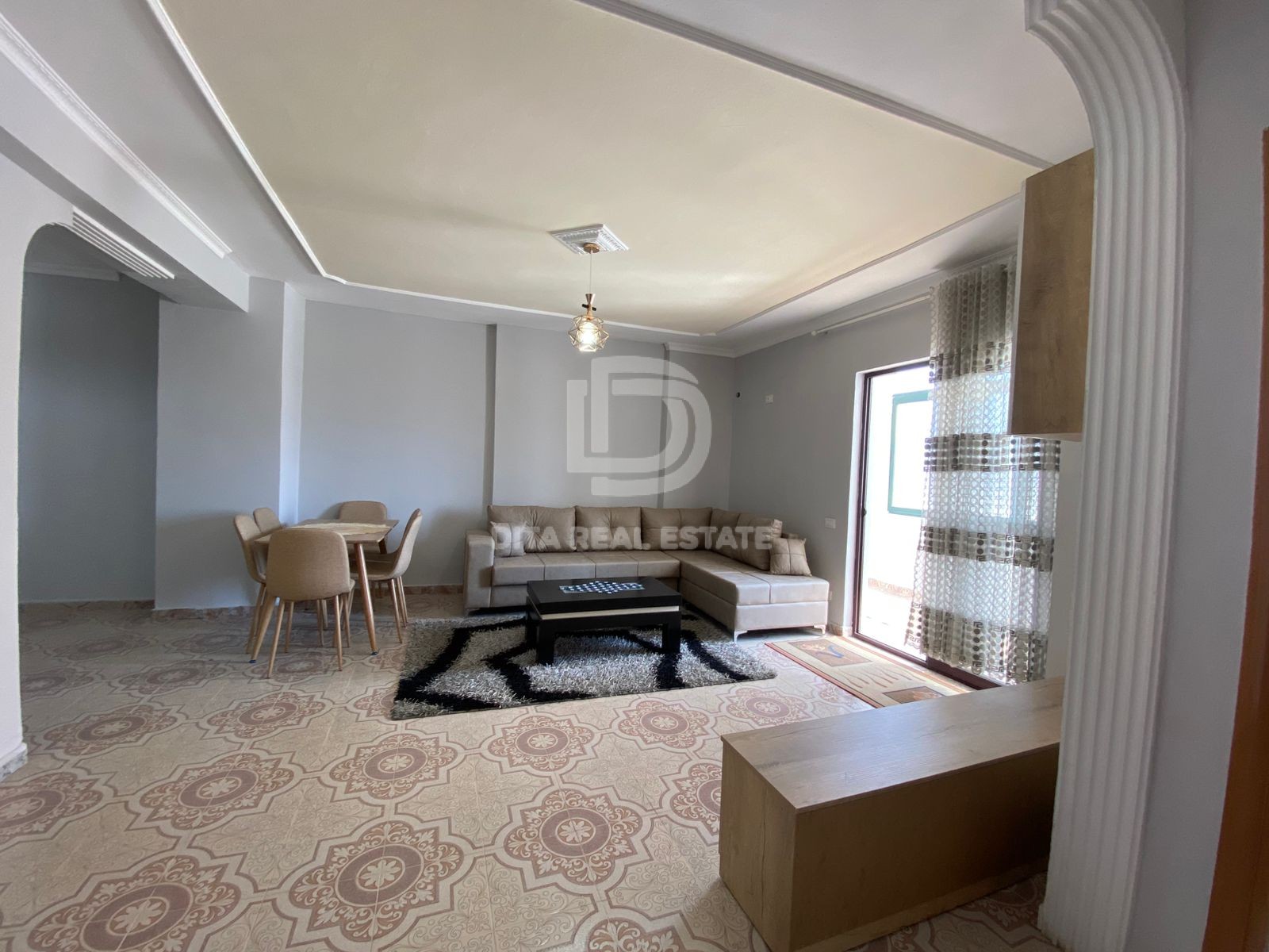 QIRA APARTAMENT 2+1 MARKATA DURRES 500 EURO