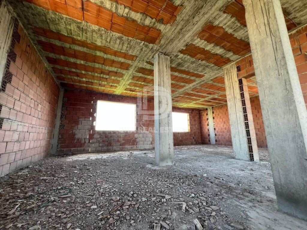 SHITET VILE 2 KATSHE 1200 M2 TOKE XHAFZOTAJ DURRES 115000 EURO