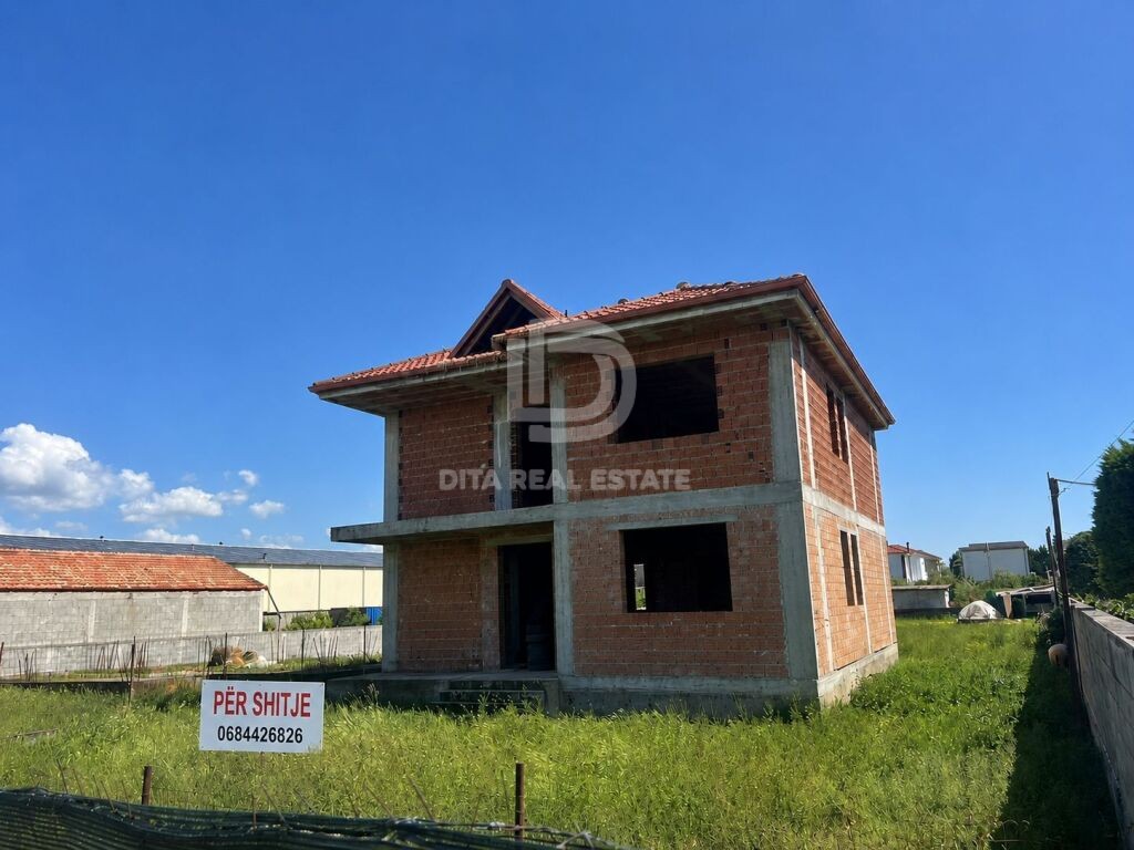 SHITET VILE 2 KATSHE 1200 M2 TOKE XHAFZOTAJ DURRES 115000 EURO