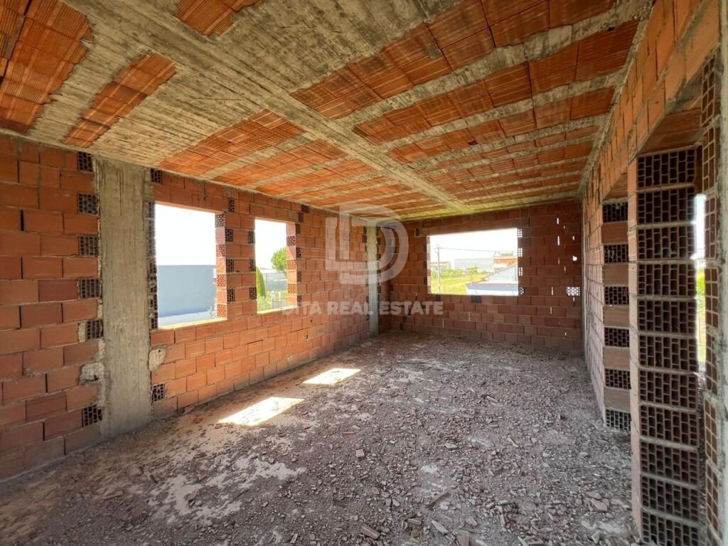 SHITET VILE 2 KATSHE 1200 M2 TOKE XHAFZOTAJ DURRES 115000 EURO