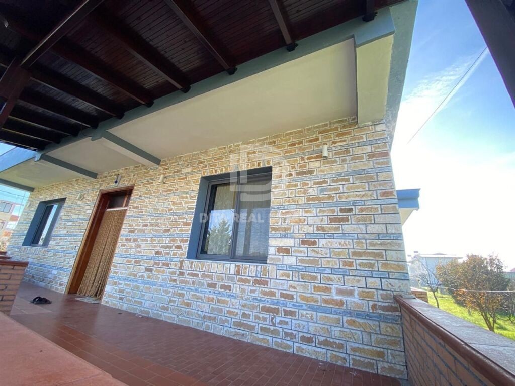 SHITET VILE 1- KATSHE + DYQAN XHAFZOTAJ DURRES 200.000 EURO