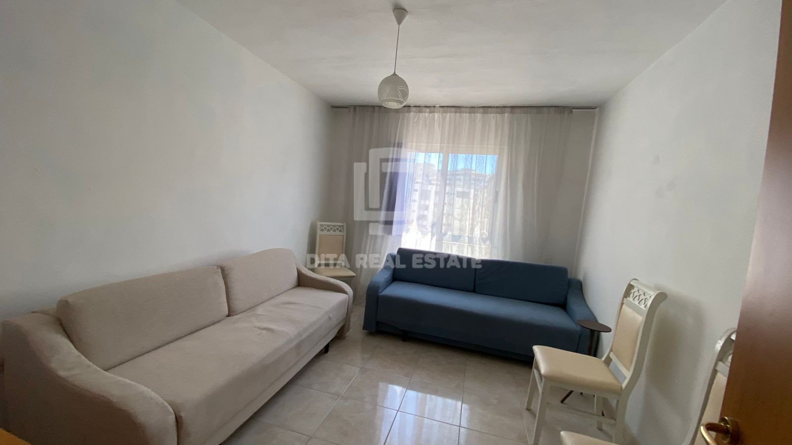 SHITET APARTAMENT 3+1 PALLAT EKZISTUES, TATIMET QENDER DURRES 120000 EURO