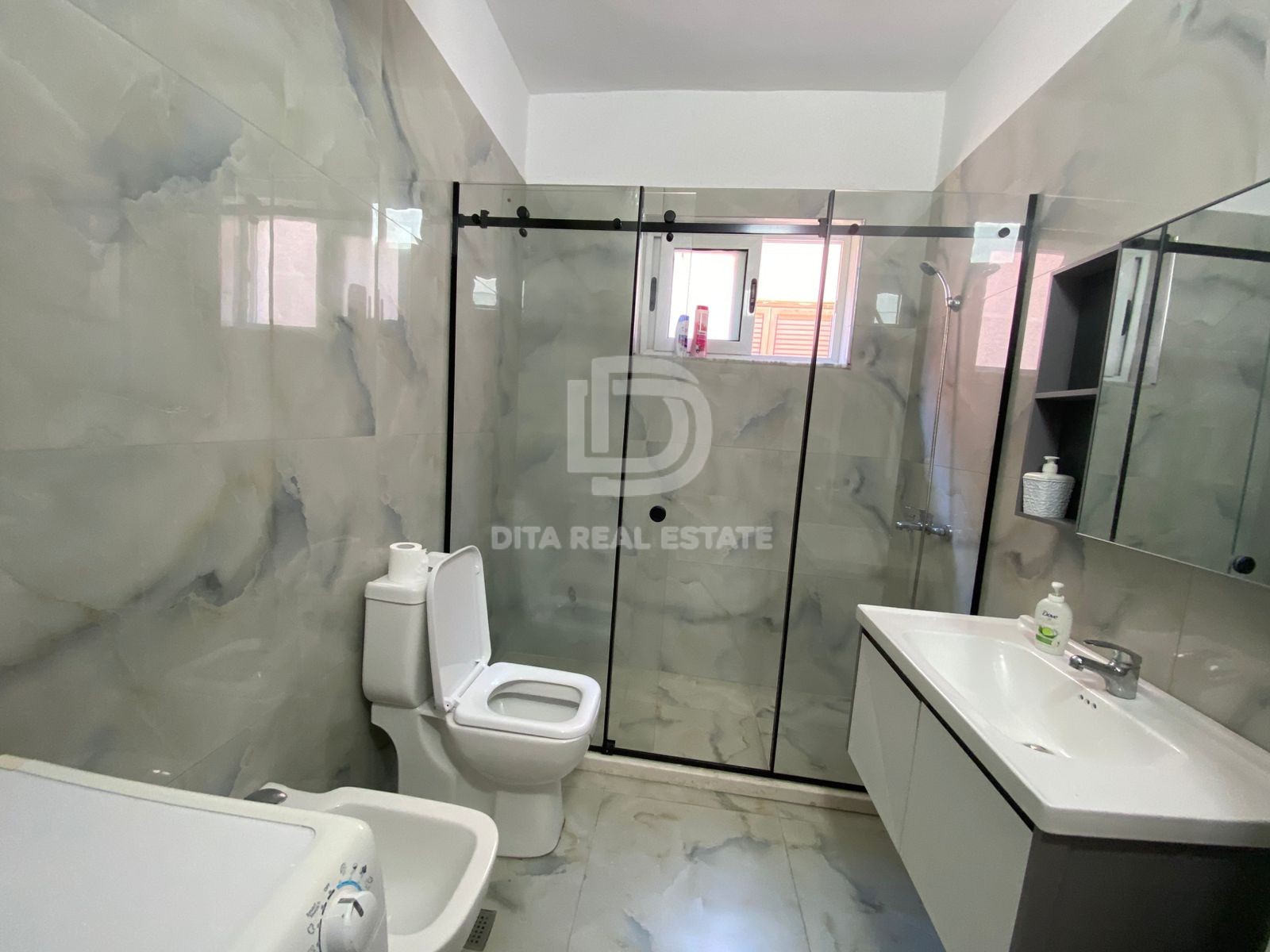 QIRA APARTAMENT 2+1+2 MARKATA DURRES 400 EURO/MUAJ