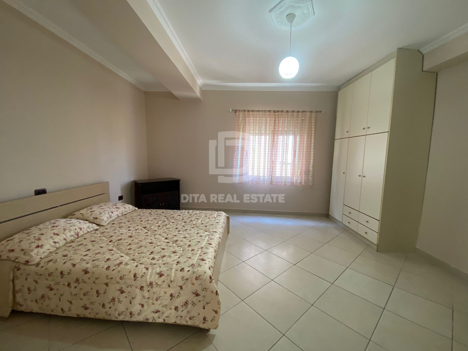 QIRA APARTAMENT 2+1+2 MARKATA DURRES 400 EURO/MUAJ