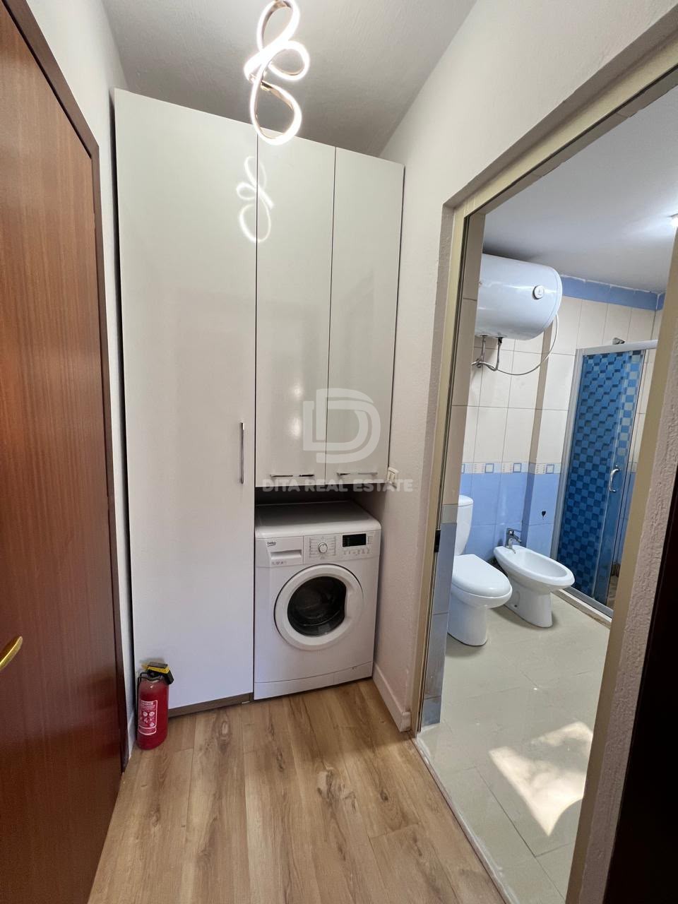 SHITET APARTAMENT 1+1, GOLEM KOMPLEKSI ALBA-ADRIATIK 98000 EURO