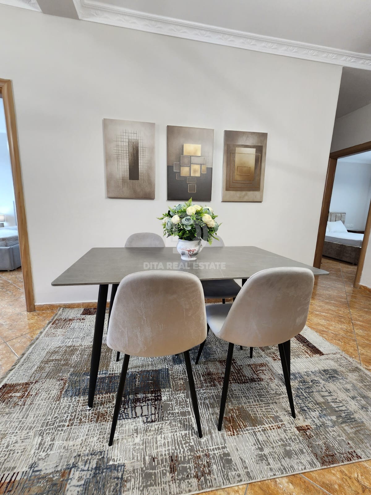 SHITET APARTAMENT 2+1 NE PLAZH DURRES 140000 EURO