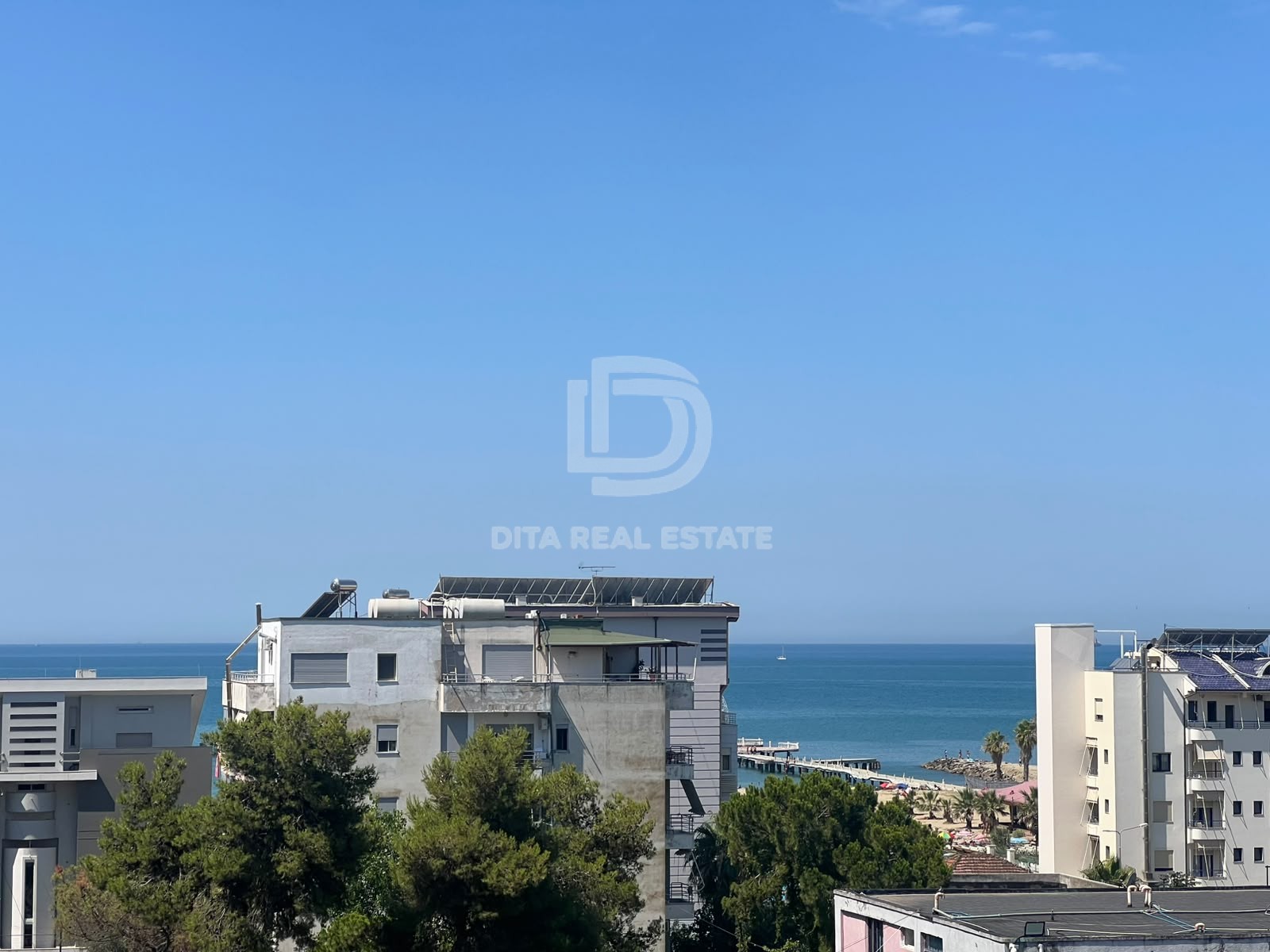 SHITET APARTAMENT 1+1 FLORIDA PLAZH DURRES 70 m2 950,000 EURO