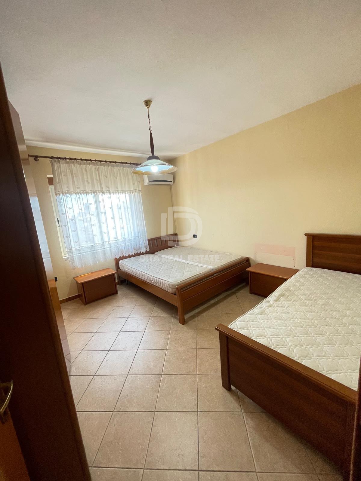 SHITET APARTAMENT 1+1 PRANE MARKATES QENDER DURRES 95000 EURO