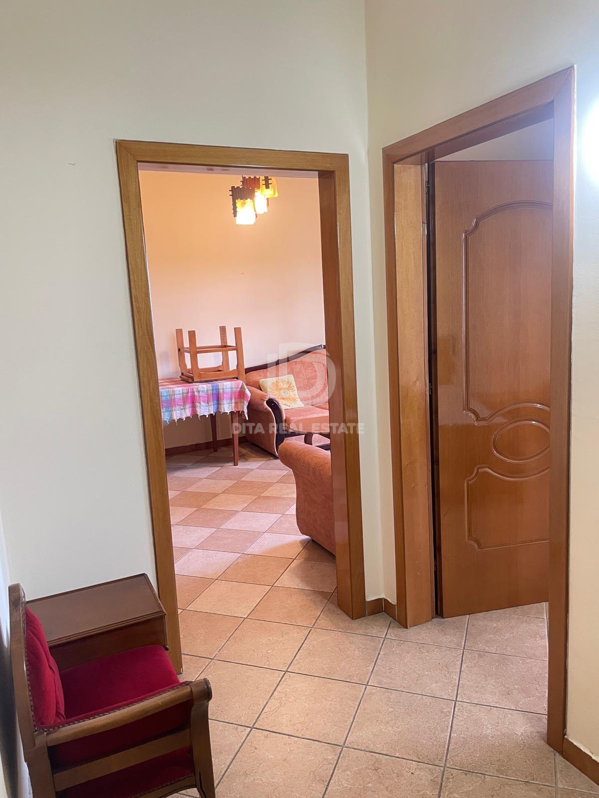 SHITET APARTAMENT 1+1 PRANE MARKATES QENDER DURRES 95000 EURO