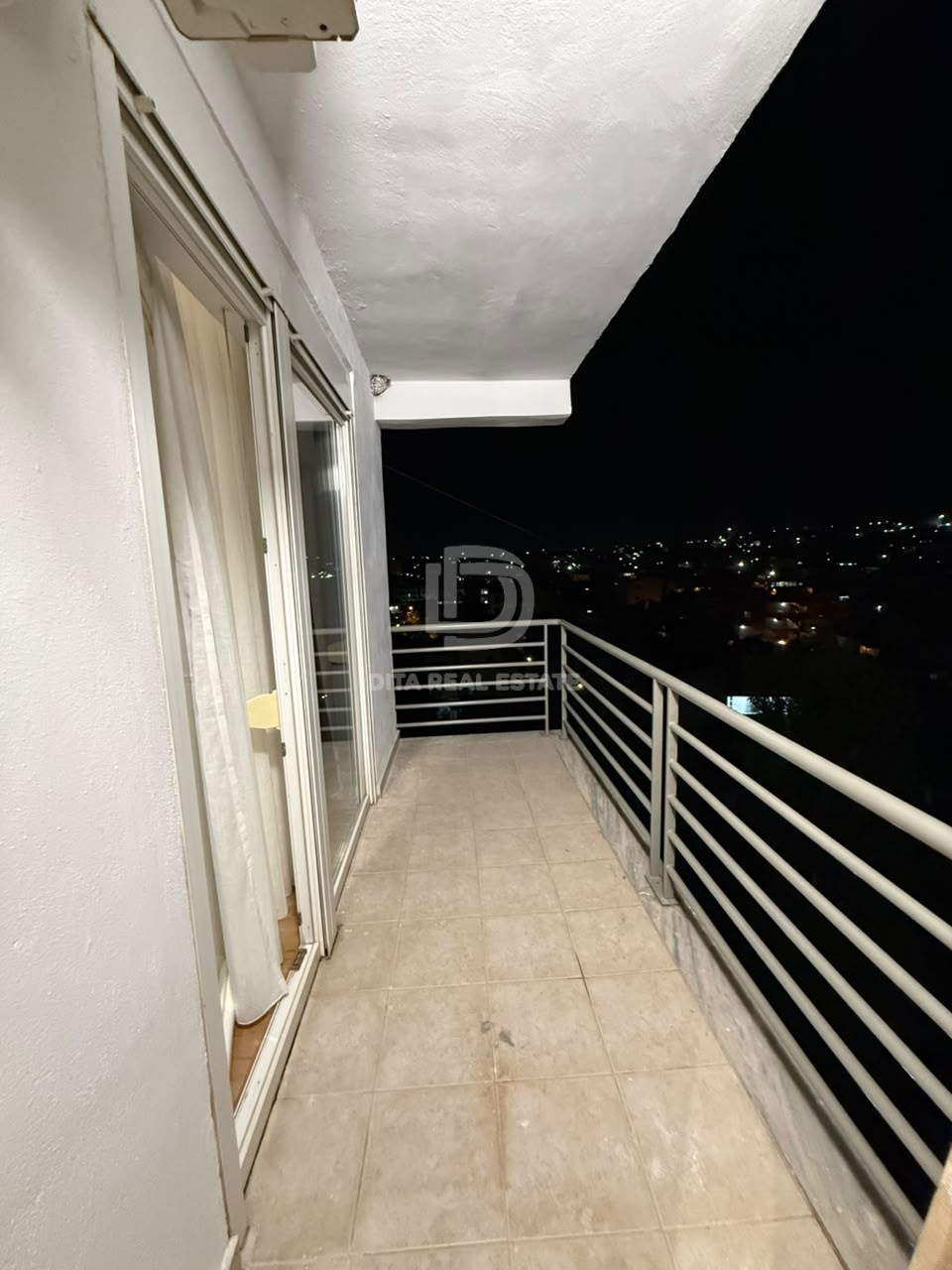 SHITET APARTAMENT 1+1 I INVESTUAR, POSTA PLAZH 120000 EURO