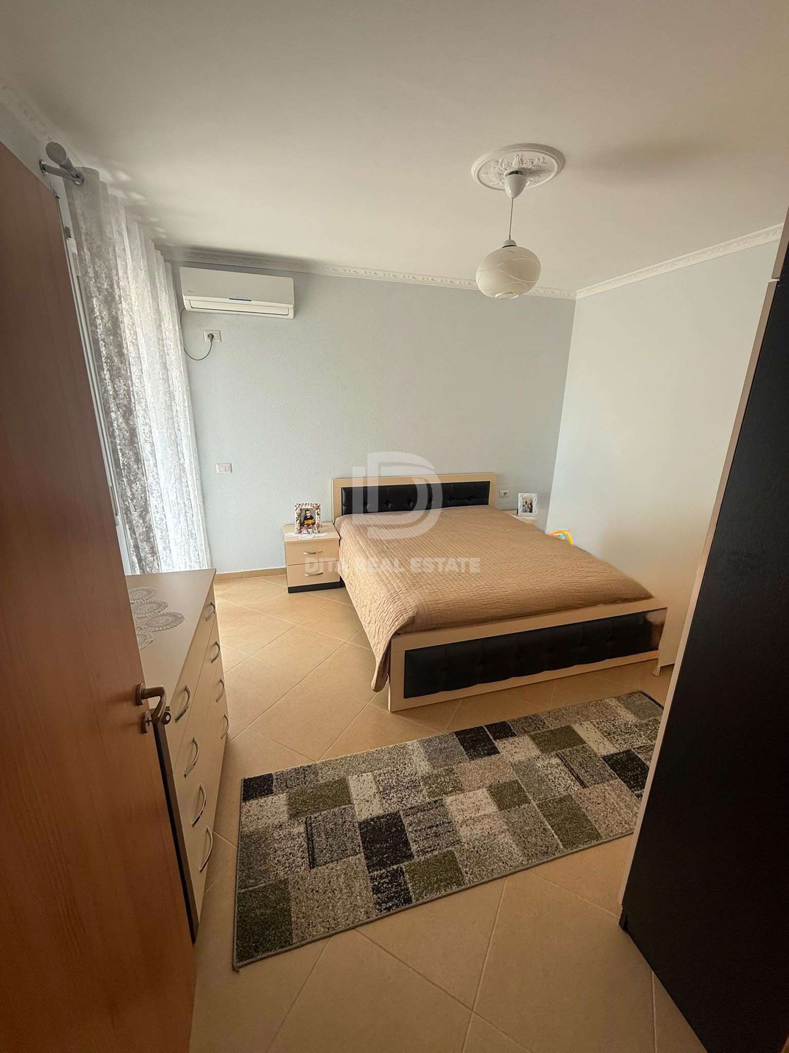QIRA APARTAMENR 1+1 FLORIDA PLAZH DURRES 500 EURO