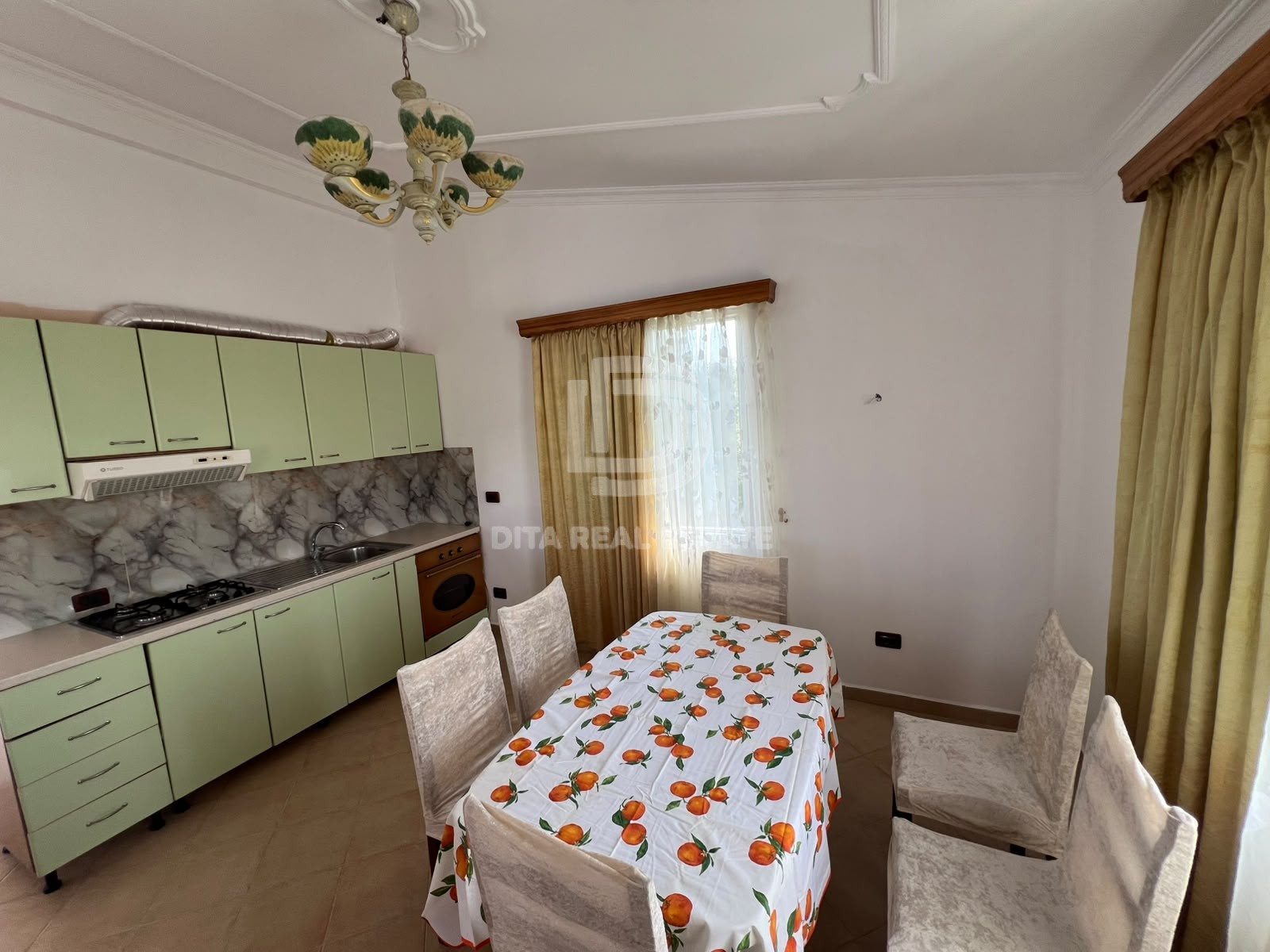 QIRA KATI 2 I NJE VILE 2+1 SUKTH DURRES 250 EURO