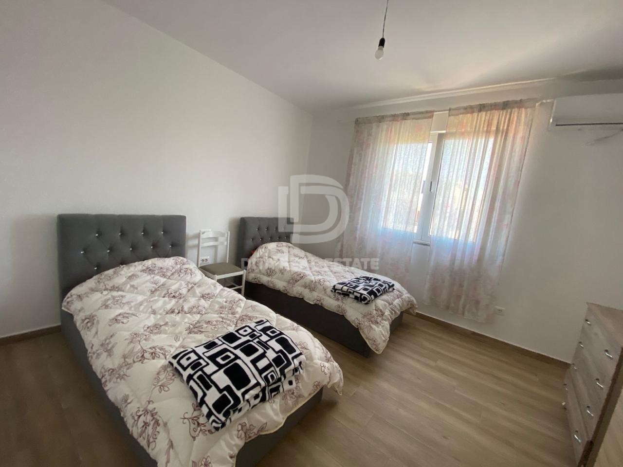 KAZION SHITET VILE E INVESTUAR NE HEKURUDHA PLAZH DURRES 290000 EURO