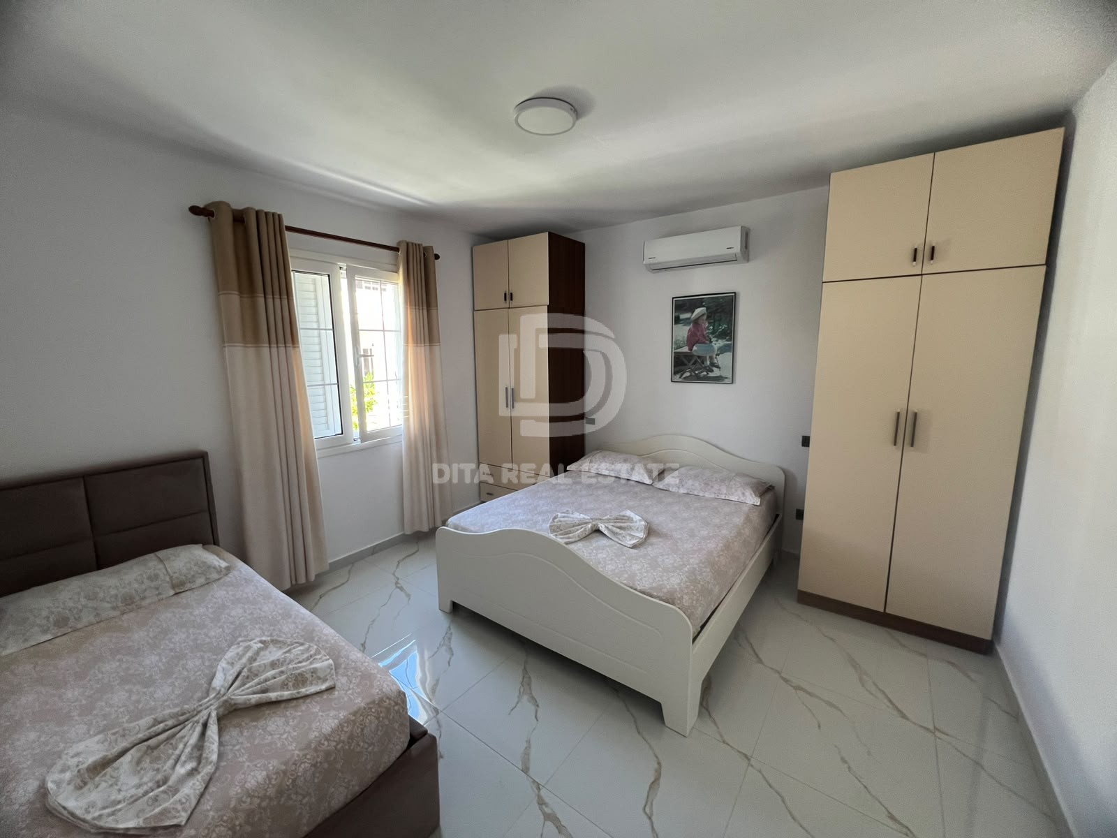 QIRA KATI ll DYTE 2+1 I NJE VILE NE PLAZH TEK XIXA 500 EURO