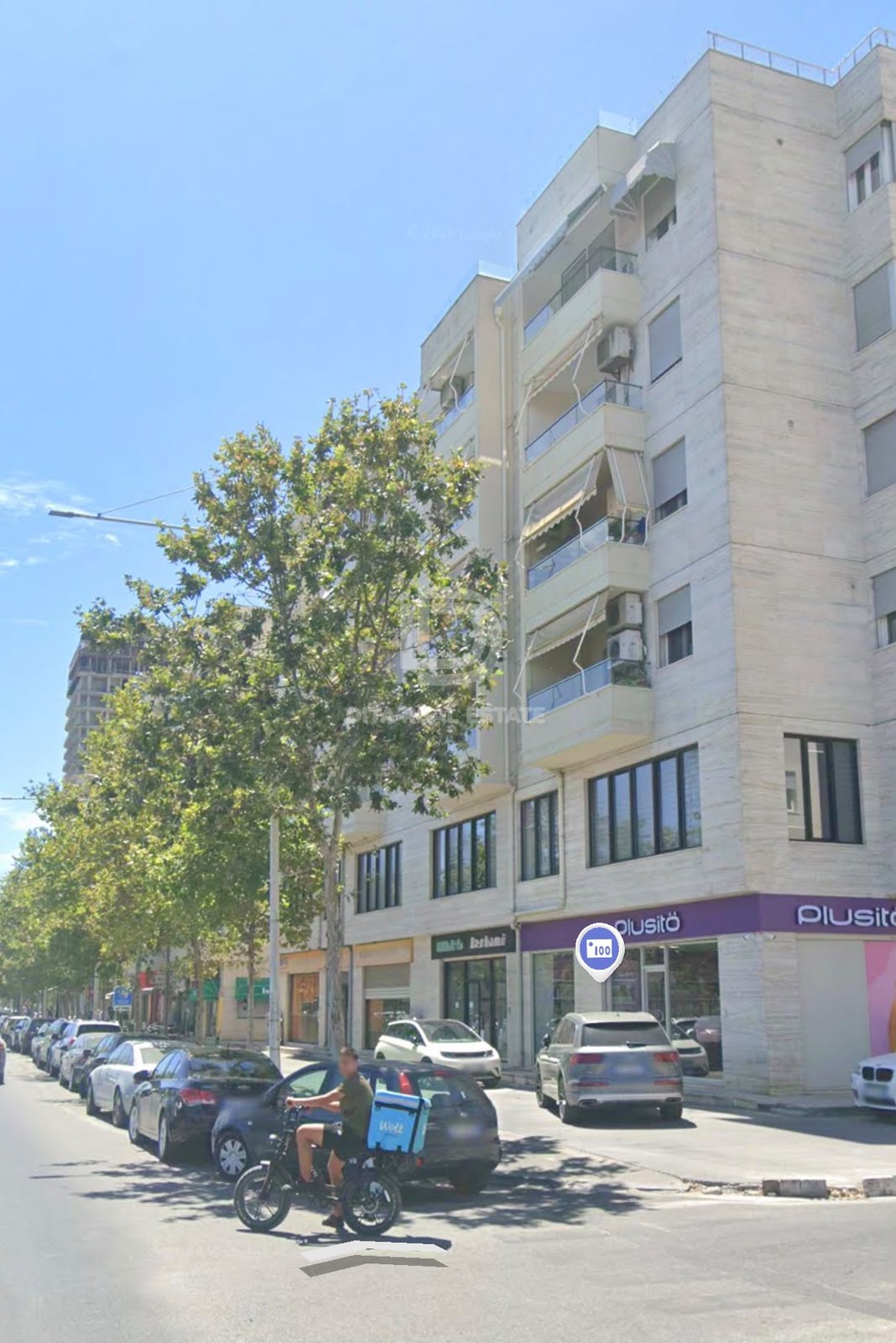 QIRA APARTAMENT 2+1 I PA MOBILUAR ( BOSH) RRUGA E RE E PORTIT DURRES 35000 ALL(380 EURO)